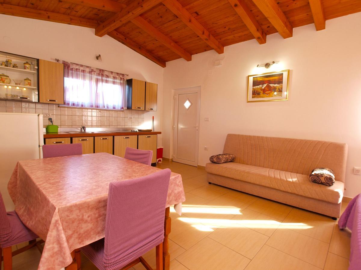 Apartments Iva 1534 Pula Exterior foto