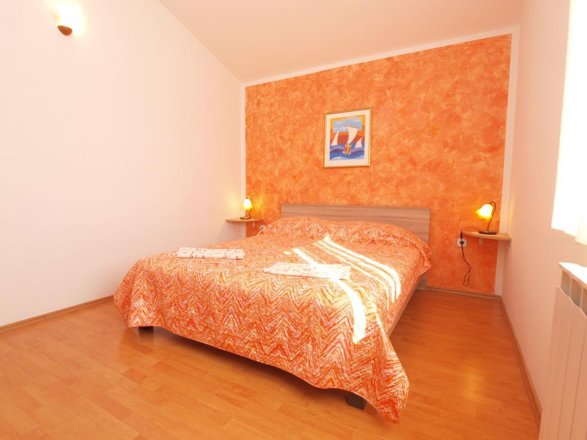 Apartments Iva 1534 Pula Exterior foto